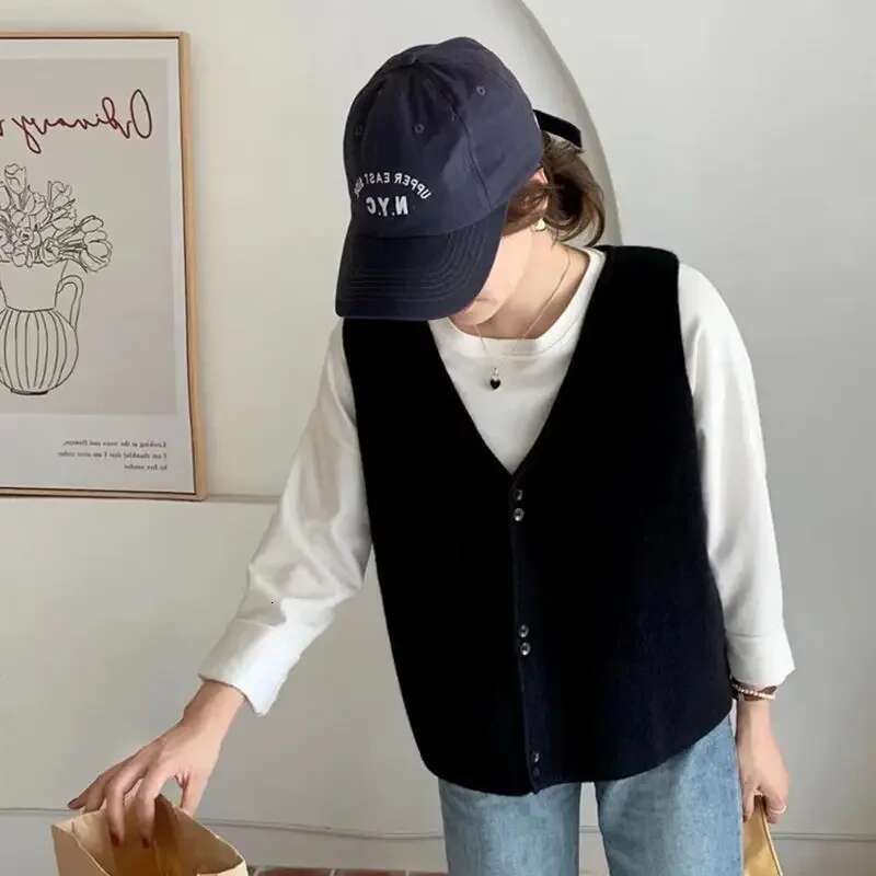 Apricot V-neck Womens Sweater Winter Button Grey Knit Tops for Woman Vest Jersey Economics Tall Streetwear Korean Fashion 2024