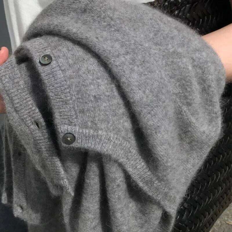 100% Pure Cashmere Cardigan Autumn Winter New Women's Short Round Neck Sweater Super Fire Cec Coat Knitting