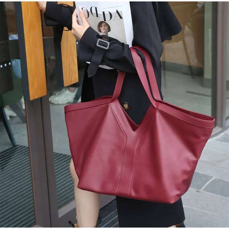 2025 Simple Tote Design Large Capacity Soft Y-shaped Genuine Leather Light Solid Color Commuter Underarm Bag
