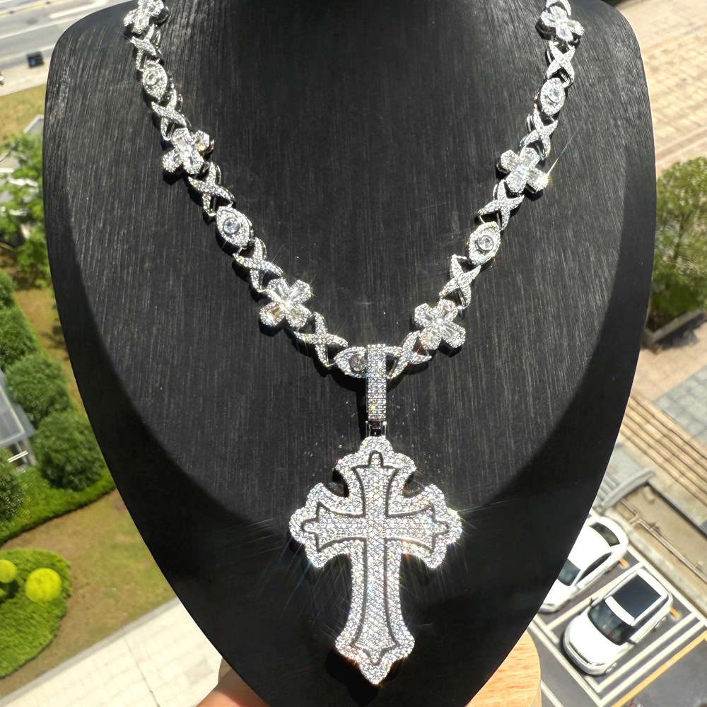 Hip Hop Classic Cross Pendant Necklace with Cross Eye Chain 5A Zircon Religious Jewelry