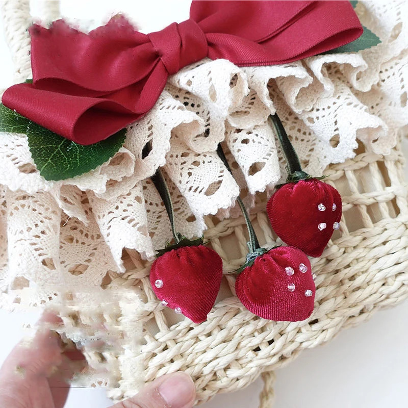 INS Style Children Girls Handbags Summer Beach Bag With Cute Strawberry Bowknot Handmade Woven Bags Kids Small Basket 250615