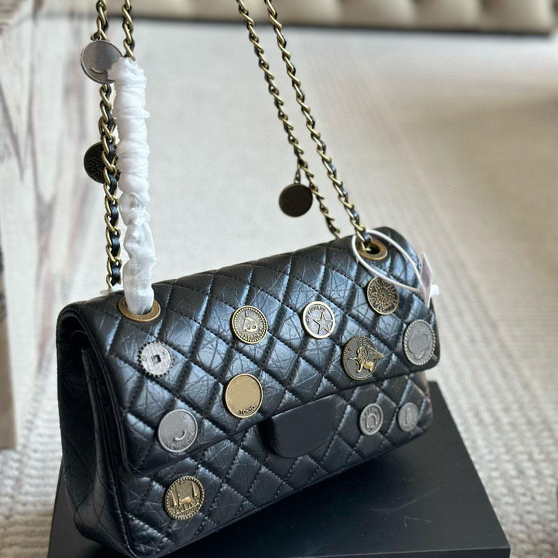 Vintage Women Medium Classic Shoulder Bag Multi Coin Pendants Calfskin Leather Aged Gold Hardware Double Flap Leisure Tote Designer Cross Body Wallet 25x13cm