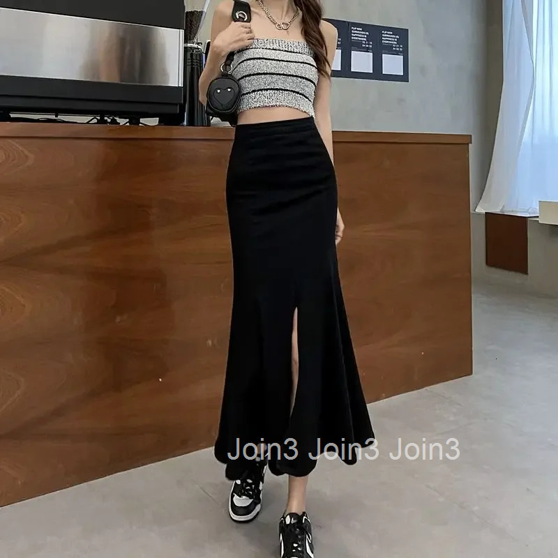 Woman Denim Skirt Sexy Jeans Skirts for Women Gyaru Blue Coquette with Slit Clothing Sales Vintage Korean Style Luxury Elegant V