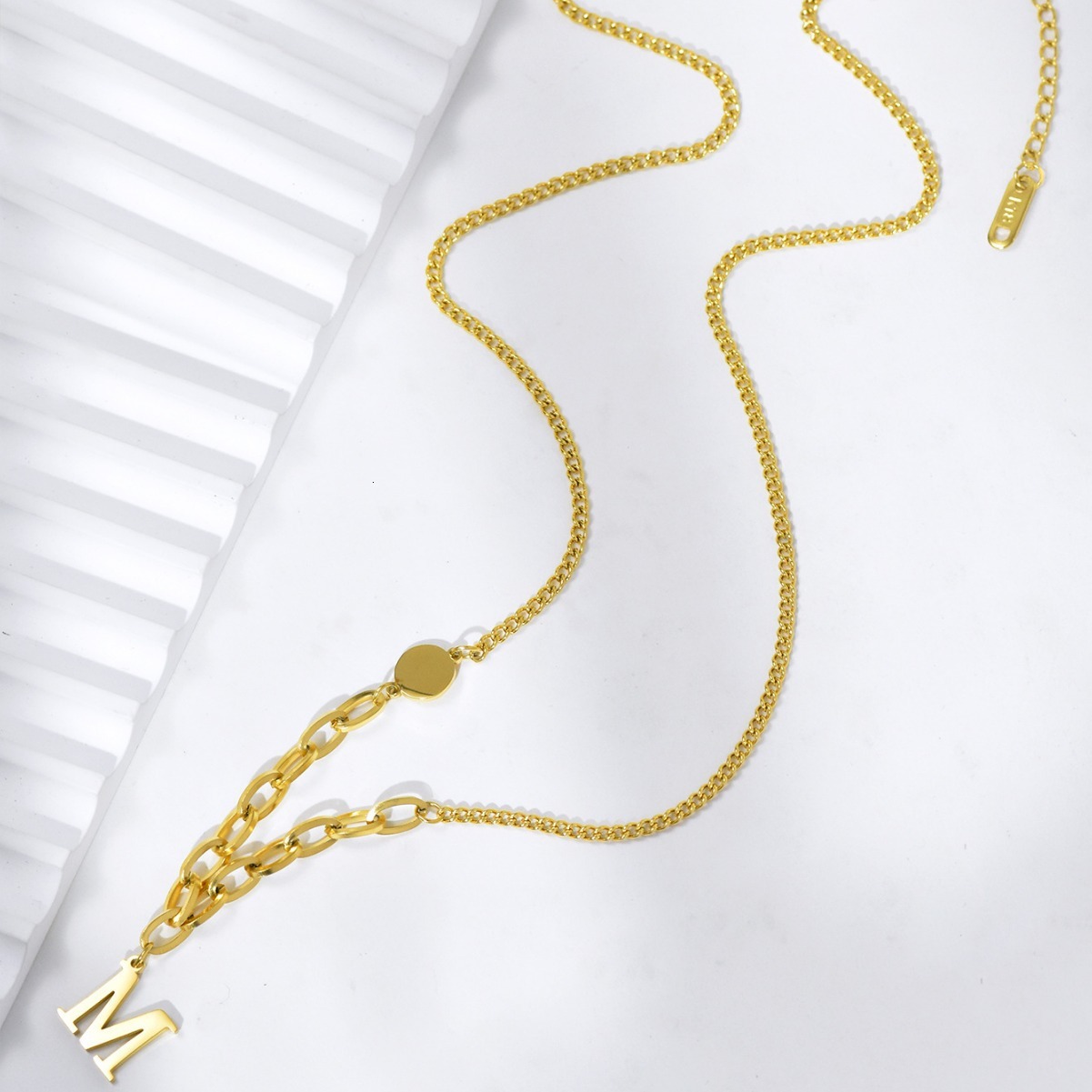 Fashion Style Personality Exaggerated Round Plate Splicing Necklace Titanium Steel Women's Design Non-Fading Jewelry