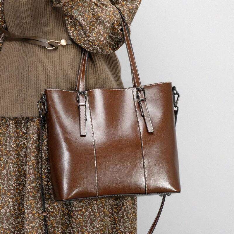 Designer bag 52 woman Shoulder soft leather large capacity square tote Vintage Fashionable cowhide Handbag Shopping crossbody bag