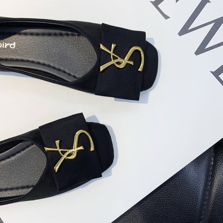 Elegant and versatile women's flat formal shoes 2025 new arrivals fashionable hot selling ballet shoes green and black free shipping