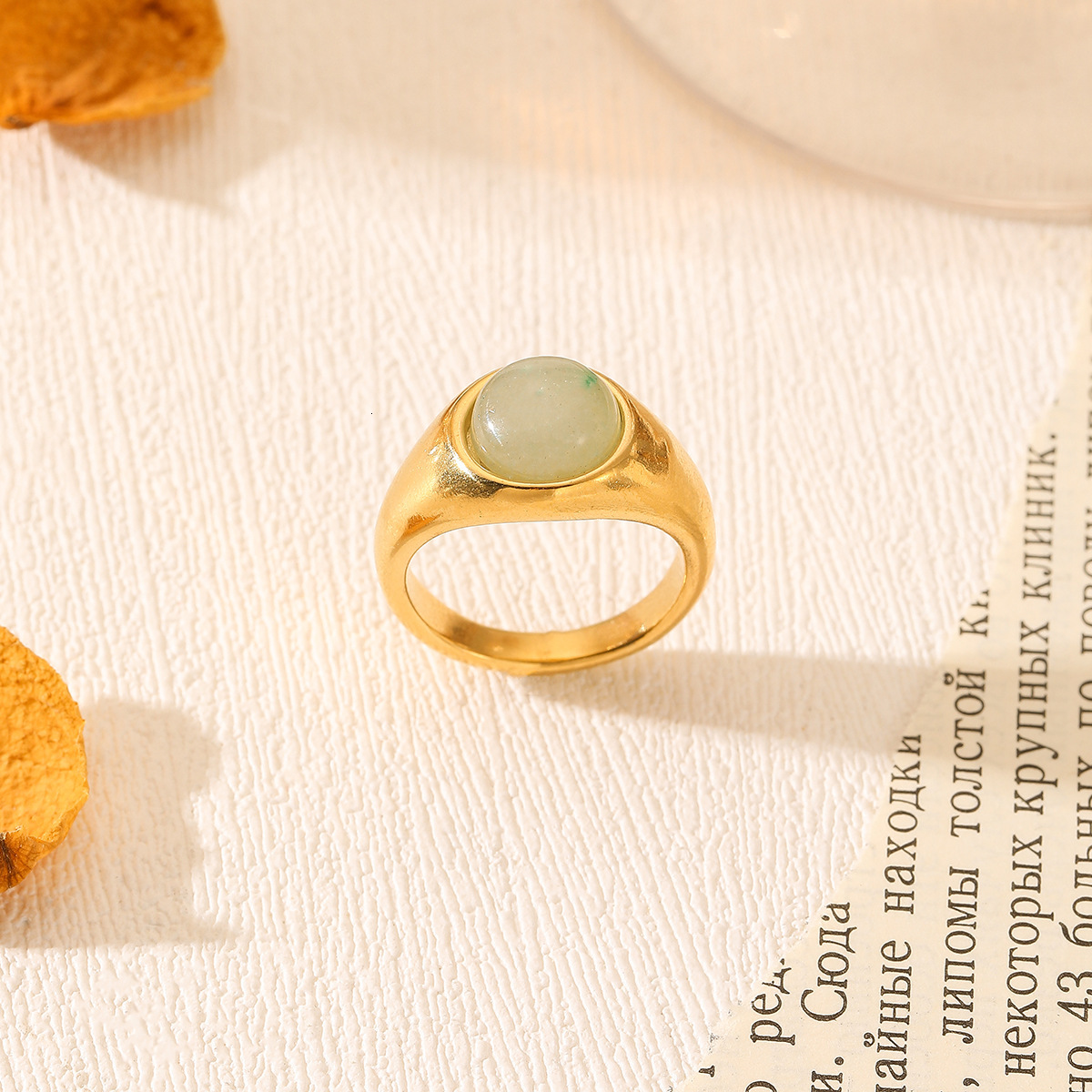 Fashion Light Luxury Personality Temperament Round Natural Stone for Women Versatile Design Titanium Steel Ring