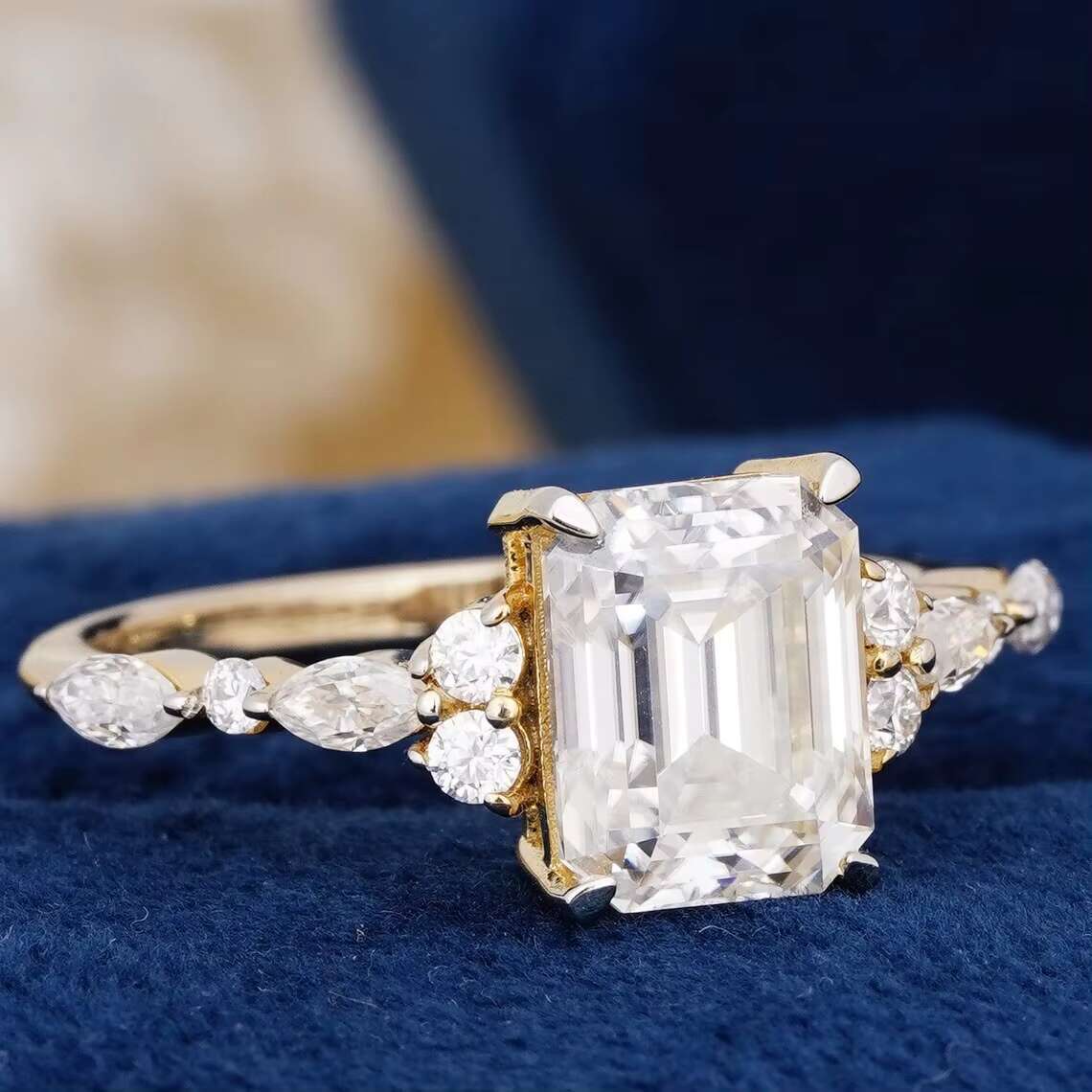 14k Real Gold 2.30Ct Emerald Cut Moissanite Diamond Studded Cluster Rings for Men and Women Fine Jewelry Collections