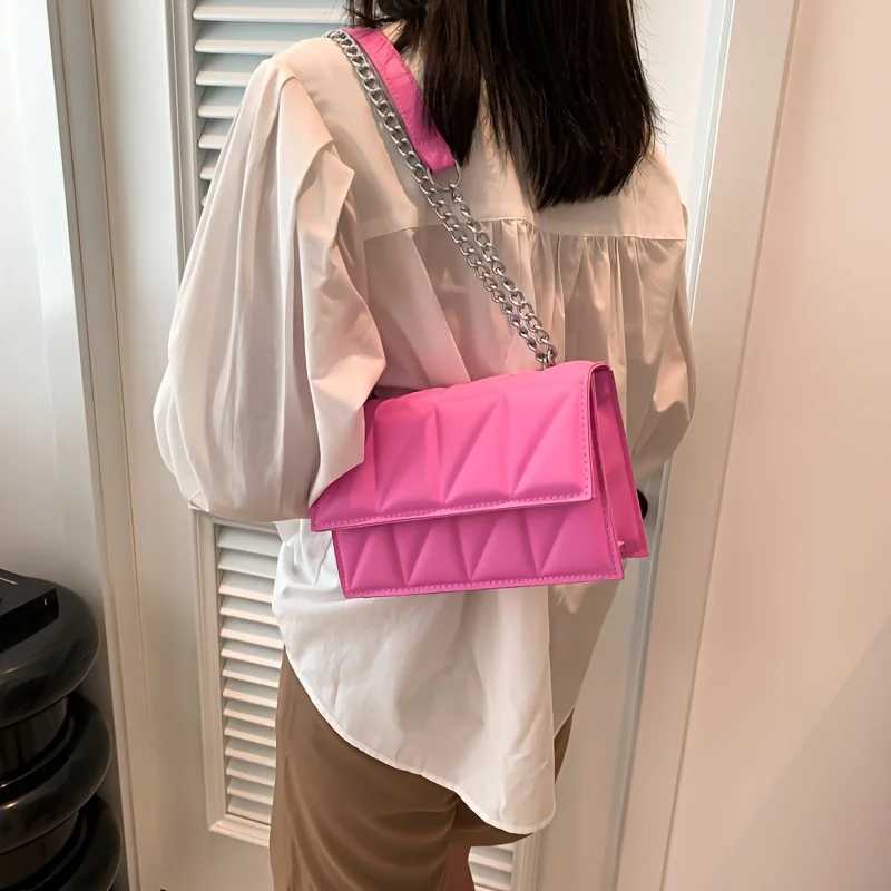 Womens fashion crossbody bag diamond check chain small square bag shoulder bag XJ2520616