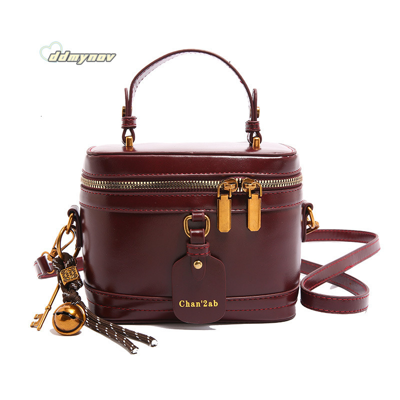 Trendy High-End Handheld Bucket 2025 New Fashion Casual Shoulder Bag Niche Design Crossbody ddmynov
