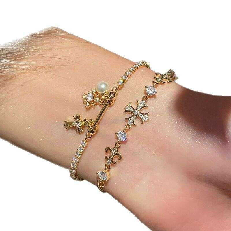 designer Zircon Snowflake Cross Pearl Adjustable Bracelet Vintage Style Fashionable Elegant Jewelry