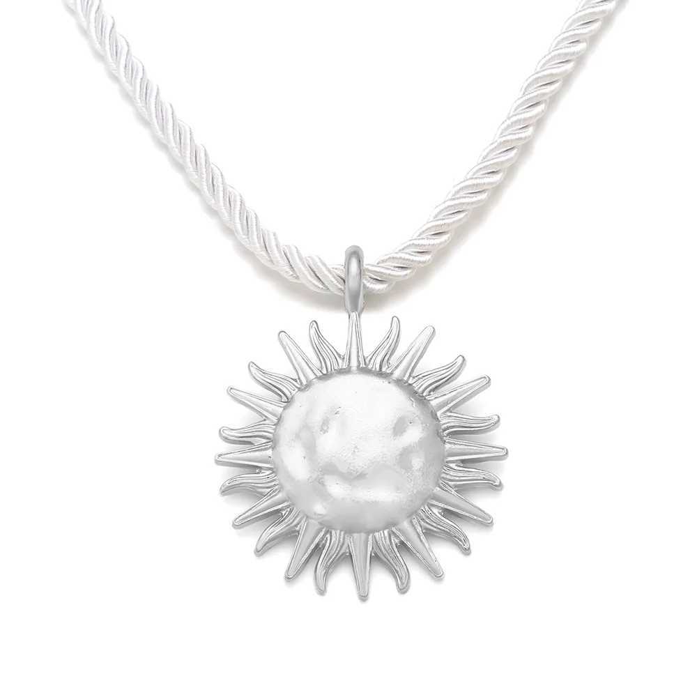 ZAA Vintage Metal Sun Flower Pendant Necklace for Women Rope Chain Collar Jewelry Beach Party Fashion Accessories Gift W250616