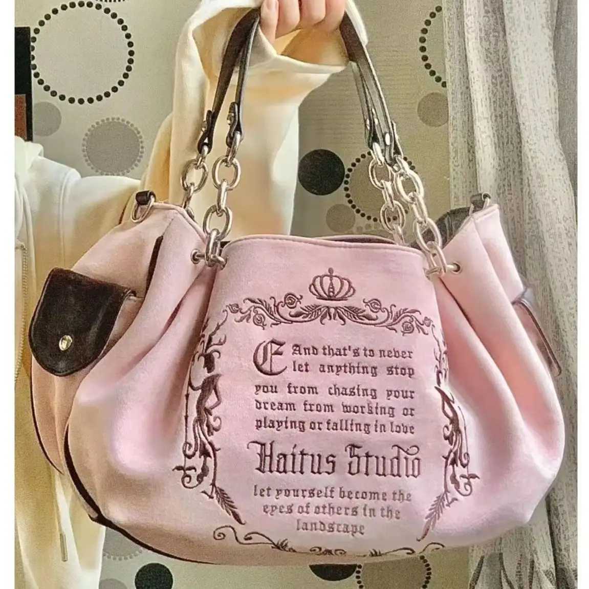 Small Niche Design Retro Artistic Gothic Letter Suede Large Bag Large Capacity Handheld Crossbody Bag Chain Tote Bag XJ2520616