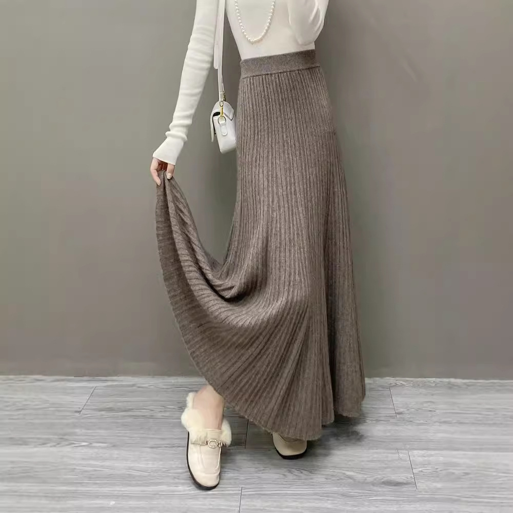 XR190 Women's Autumn and Winter Knitted Cashmere Pleated Skirt Solid Color Warm A-line Knitted Skirt