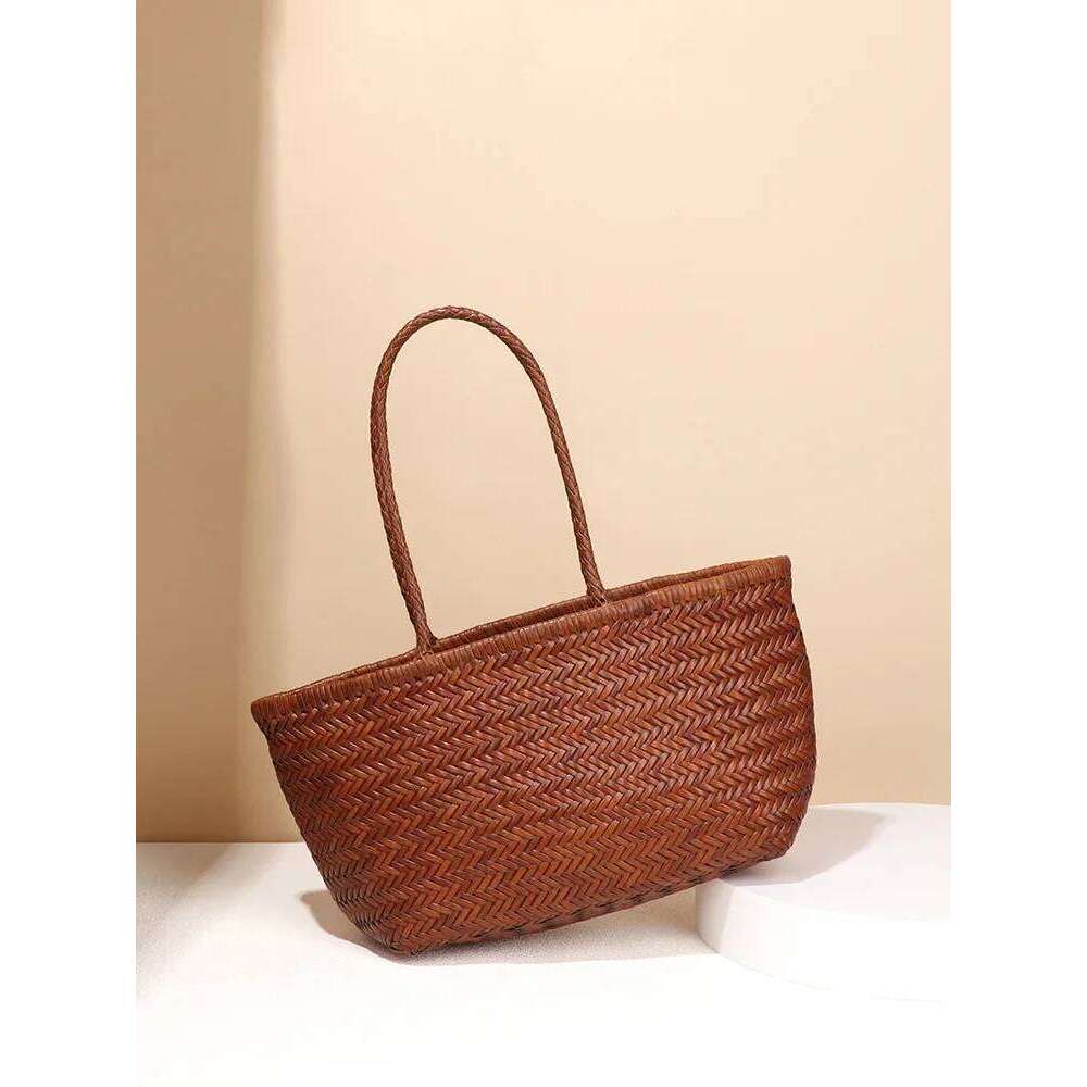 French Ins Style Vegetable Basket Hand-Woven First Layer Of Cowhide Leather Retro Hand-Held Mother-And-Child Tote Rattan Bag