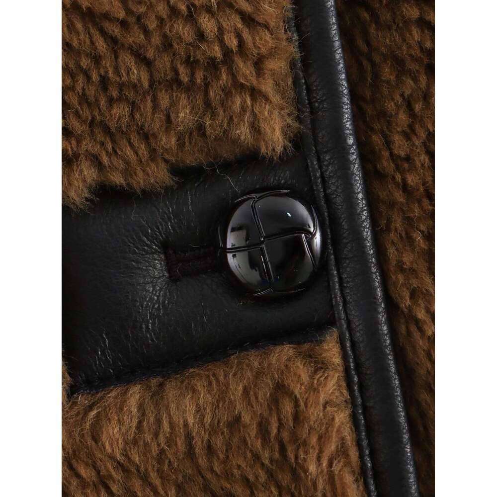 DEEABAE Winter Ladies Temperament Fashion Button Top Maillard Retro Ing Leather Faux Fur Coat Women