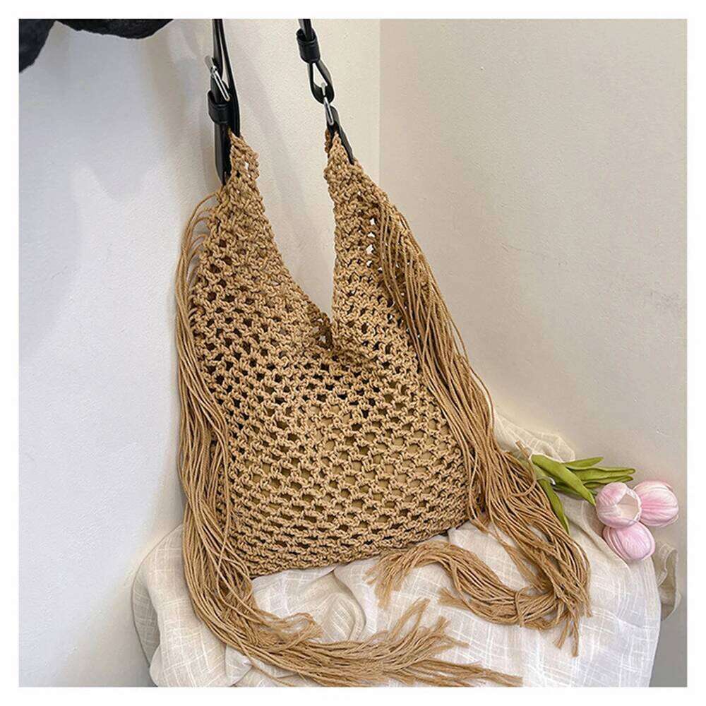 Women's Spring New Simple Hollow Woven Bohemian Tassels Tote Casual Vacation Style Single Shoulder Beach Bag