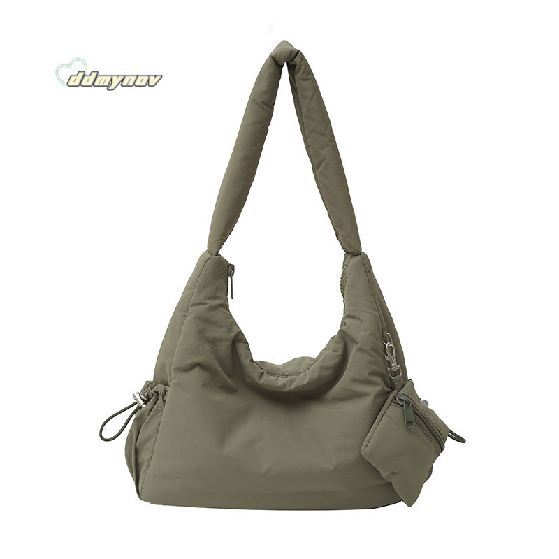 Korean Style Artistic Niche Casual Quilted Tote for Women 2025 New Fashion Simple Underarm Commuter Shoulder Bag ddmynov ddmynov ddmynov