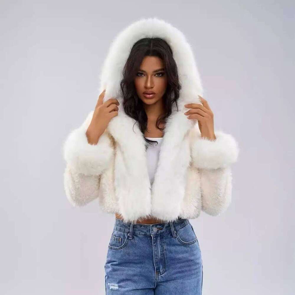 White Short Women's Faux Fur Coat Jacket Shawl Wrap Stole Shrug Wedding Cover Up Outwear Sweater With Hat