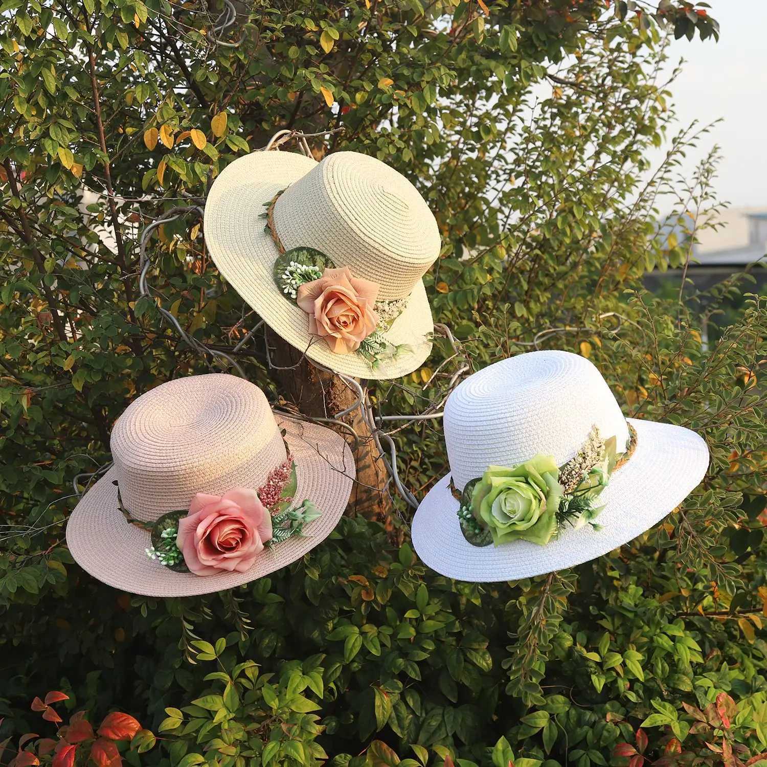 New Arrival sunscreen womens flat hat flower hat beach hat Barrel cap sun hat spring summer outdoor breathable sunshade straw hat U250616