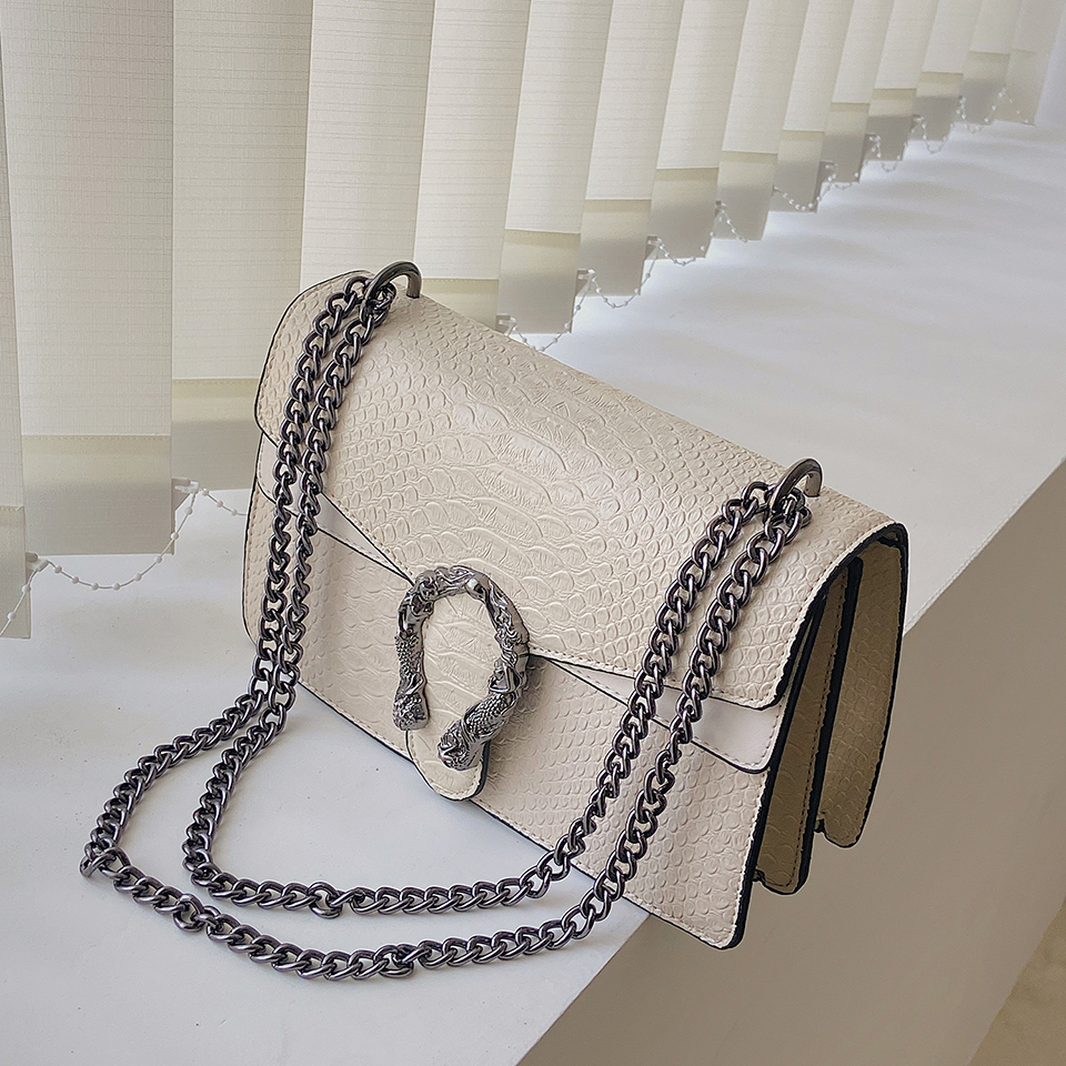 Crocodile patterned bag for women, European and American retro chain small square bag, casual and versatile commuting single shoulder crossbody bag