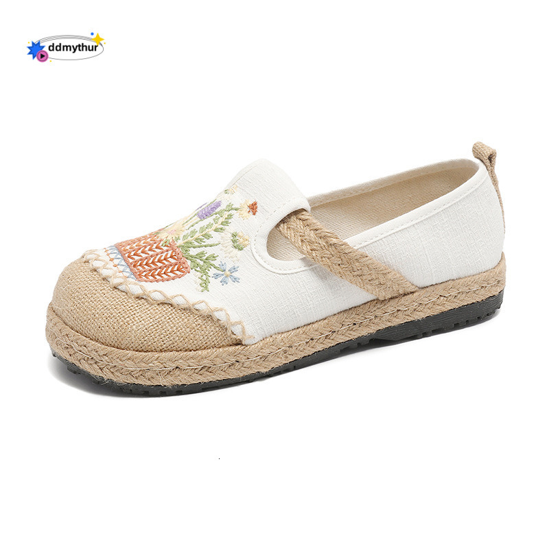 2025 New Ethnic Style Embroidered Slip-On Low-Cut Old Beijing Woven Round-Toe Cloth Shoes for Women ddmythur