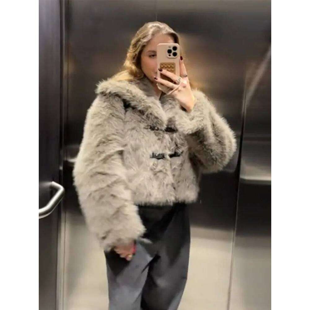 Vintage Faux Fur Button Coats Women Winter Loose Solid Plush Lapel Cost Female Autumn Warm Versatile High Street Outwear