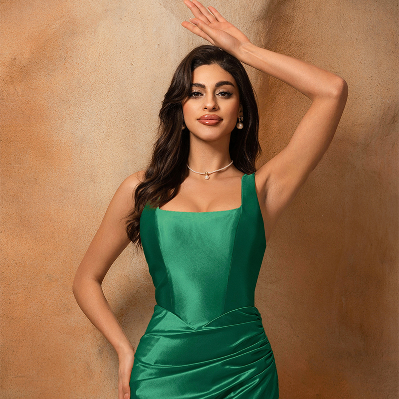 Dress, fashionable dress, slim and long style, slit style, comfortable and high-quality for summer, attending banquet and wedding dress1