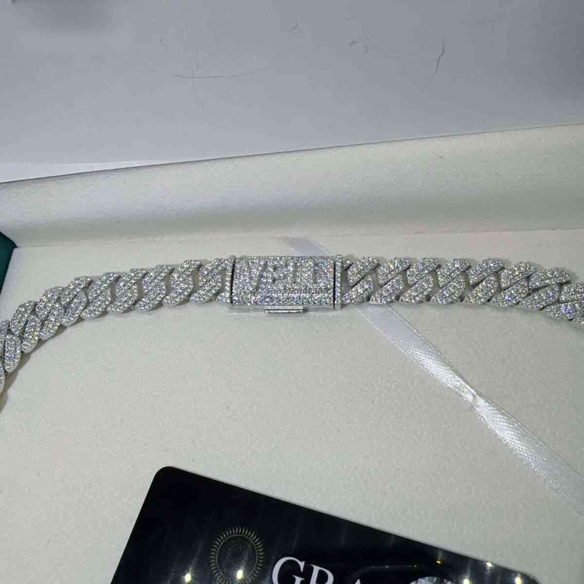 Cuban chain professional design, Moissanite 10mm wide necklace bracelet, hip-hop style, versatile, high-end and trendy accessories