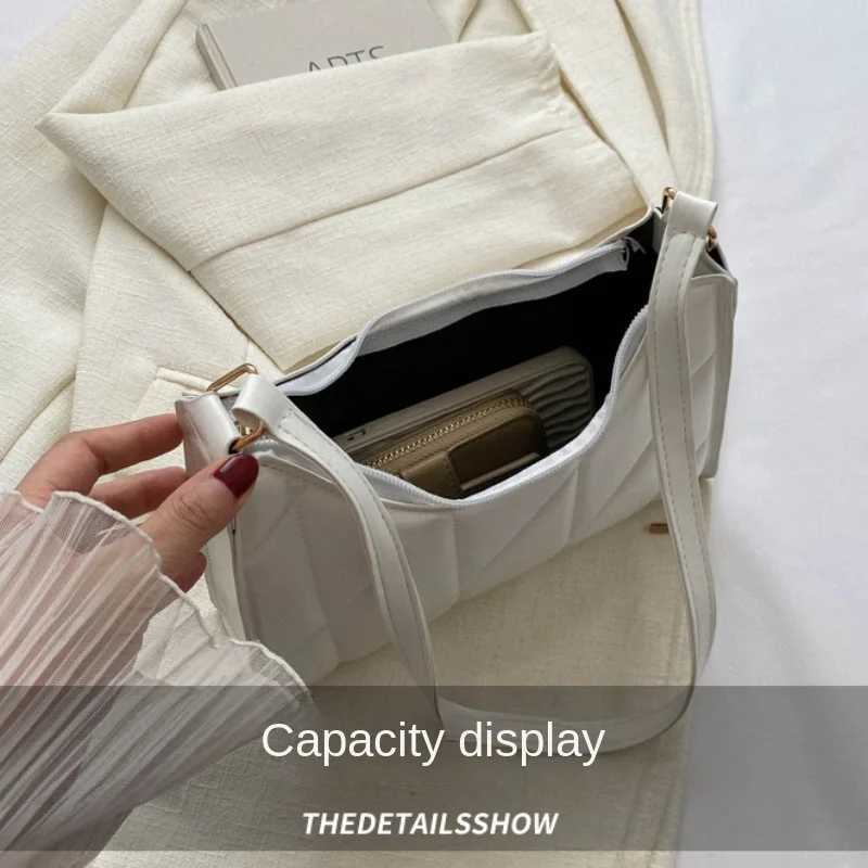 Trendy Women Shoulder Bag PU Leather Underarm Bag Solid Color Handbags Leisure Commuting Small Handle Bags Fashion Zipper Clutch XJ2520616