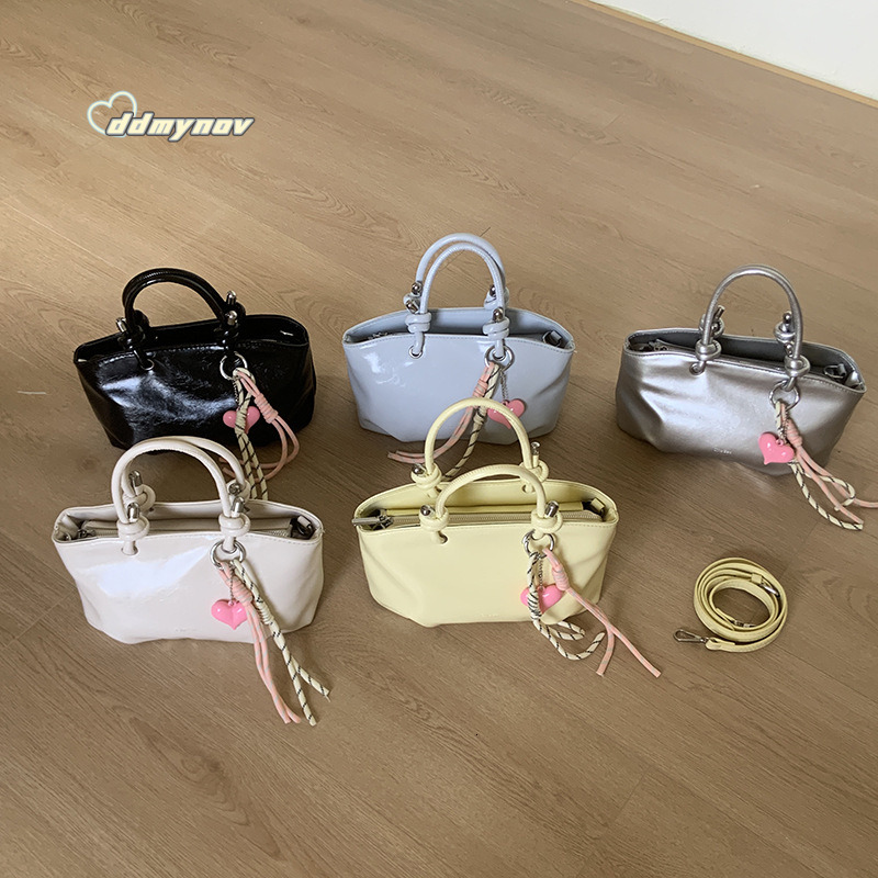Korean Style Fashion Simple Handbag for Women 2025 Summer Niche Trendy Versatile Commuter Shoulder Crossbody Bag ddmynov ddmynov
