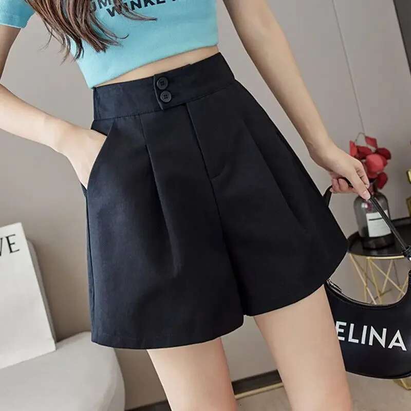 With Waist Pocket Shorts for Women Korean Style Short Pants Woman Cotton Aesthetic Elegant Designer Wholesale Comfy XL Classic