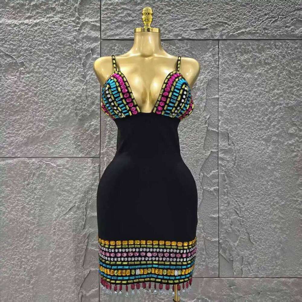Black Color Women Sleeveless Sexy V-Neck Bodycon Mini Bandage Colorful Crystal Celebrate Nightclub Party Red Carpet Dress