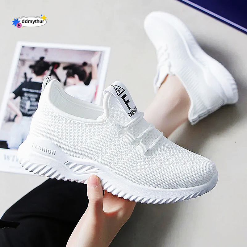 2025 New Lightweight Casual Running Breathable Women's Soft Sole Sports Shoes for Women ddmythur