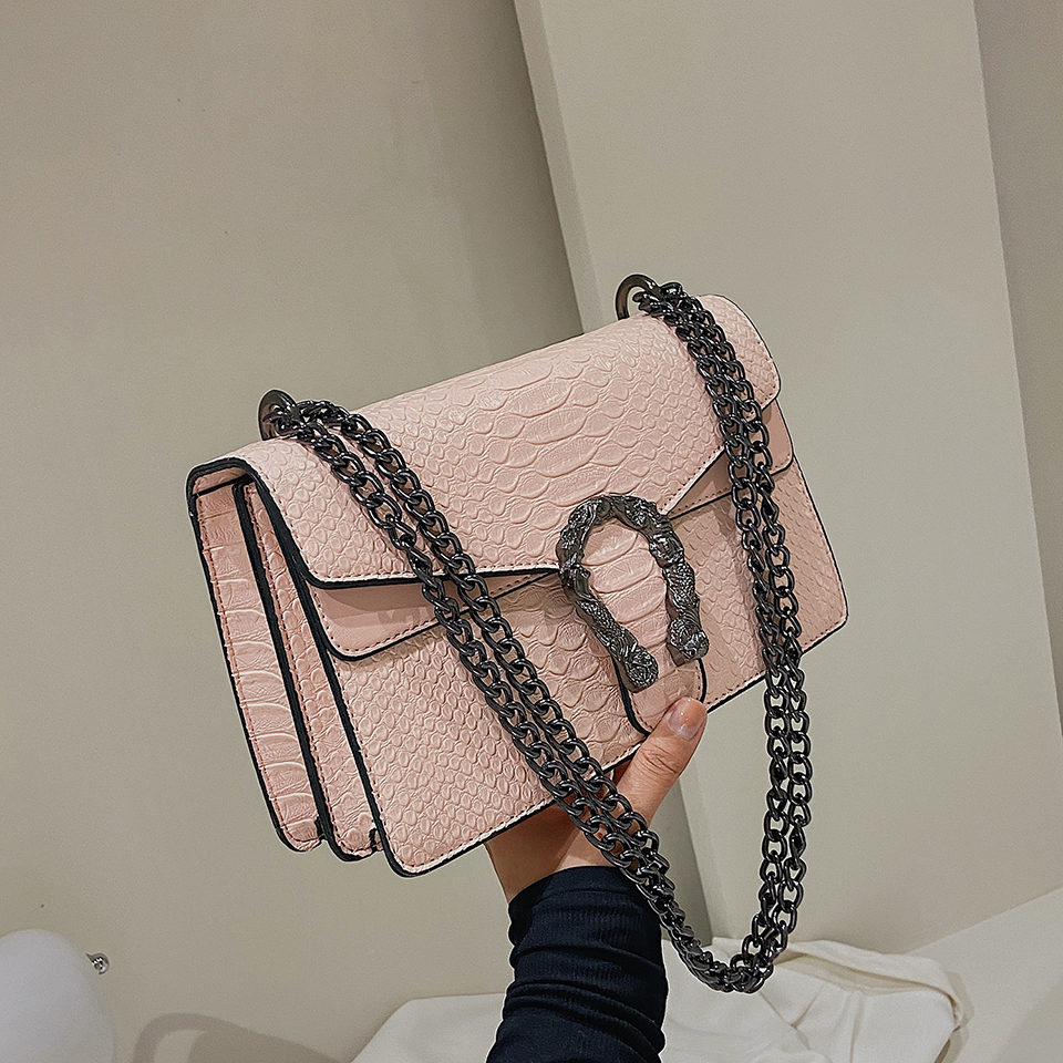Crocodile patterned bag for women, European and American retro chain small square bag, casual and versatile commuting single shoulder crossbody bag