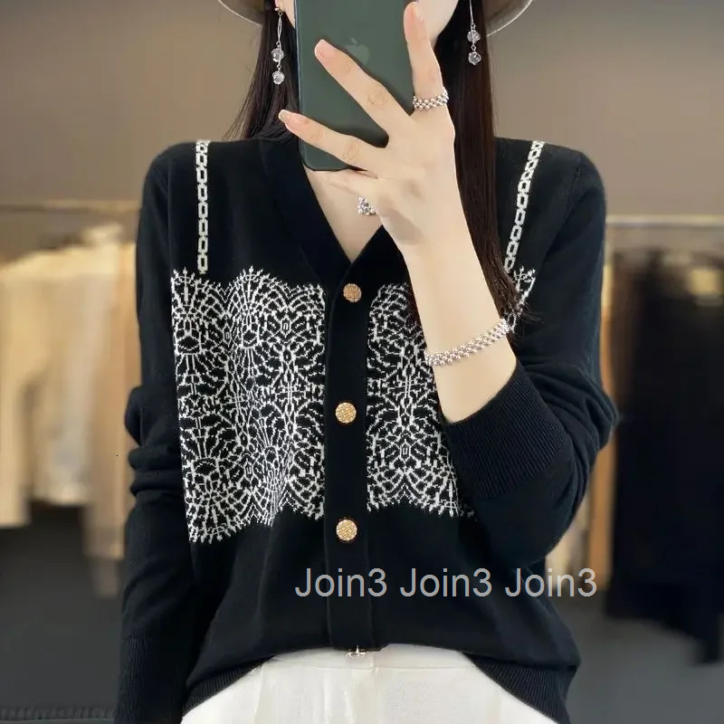 Outerwear Coat V Neck Cardigan for Women Spring Autumn Wear To Work Knitted Sweater Woman Korean Style Crochet Top Aesthetic Y2k