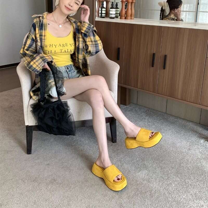 2025 Women's Sandals New Skirts, Beach Shoes, Super Popular Thick-Soled Slippers for Women, Summer Outdoor High Heels