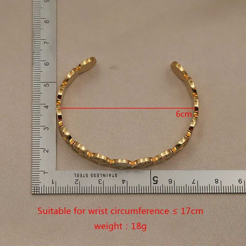 FYSARA Heart Design Stainless Steel Titanium Steel Open Bangle for Women Shell Personalized Jewelry Accessories Present Z250616