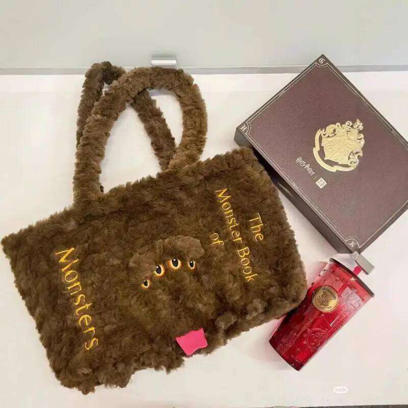 2025 Autumn And Winter New Plush Spider Eye Embroidered Monster Women Large Capacity Shopper Single Shoulder Tote Bag Trendy