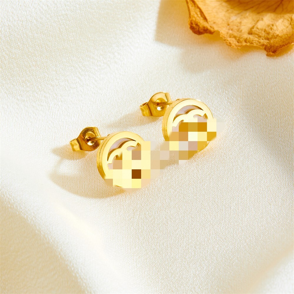 New Style Fashionable Elegant Natural Mother-of-Pearl Shell Versatile Non-Fading Necklace for Women