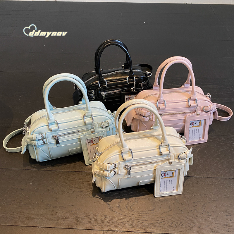 Niche Motorcycle Style Handheld Boston for Women 2025 Spring New Trend Versatile Commuter Shoulder Crossbody Bag ddmynov ddmynov ddmynov