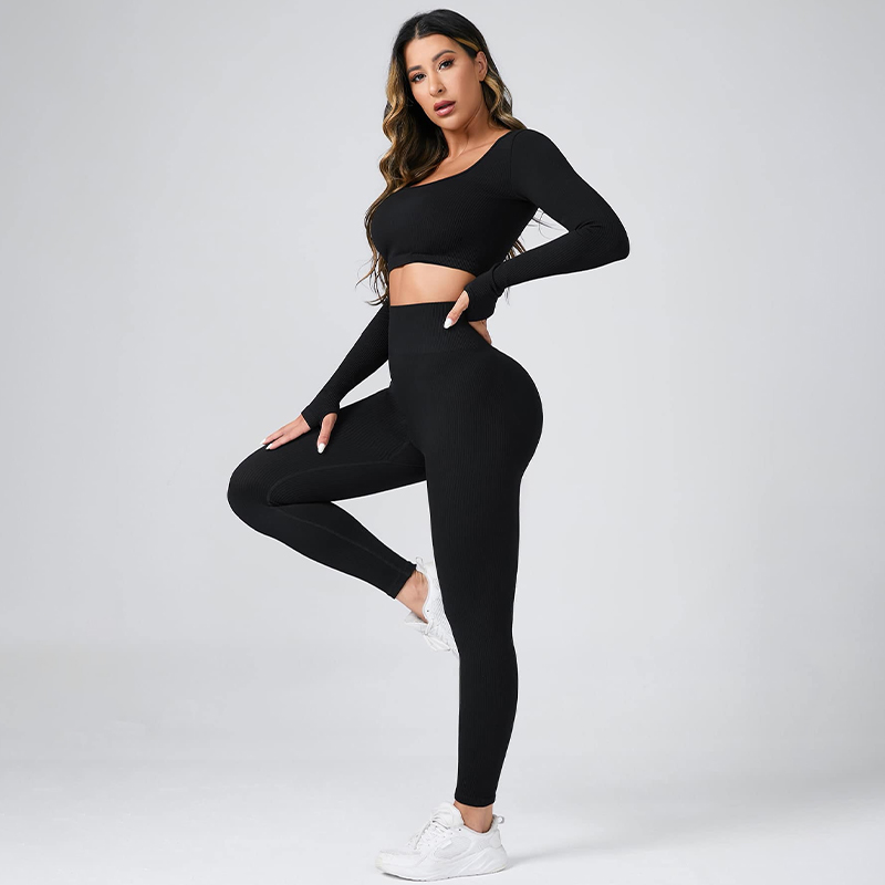 Yoga Activewear Ensemble Sleek Long Sleeves Combined with Contouring High Rise Trousers for Optimal Performance