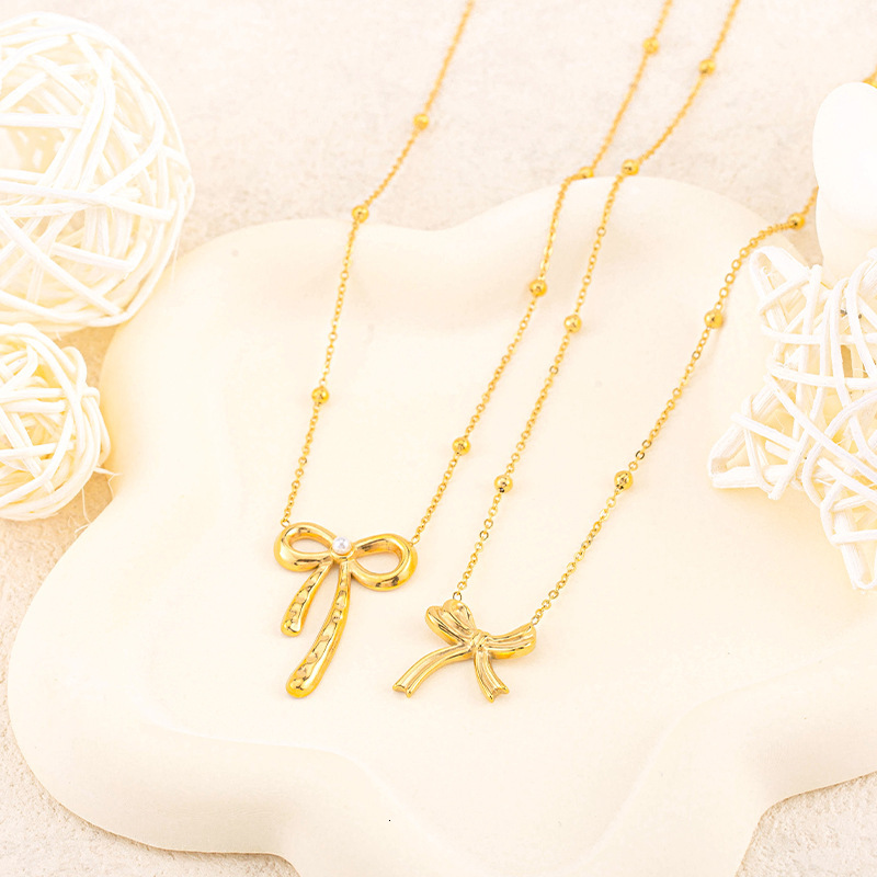 Fashionable Elegant Exquisite Bowknot Pearl Necklace for Women Titanium Steel Light Style High-end Non-fading Jewelry