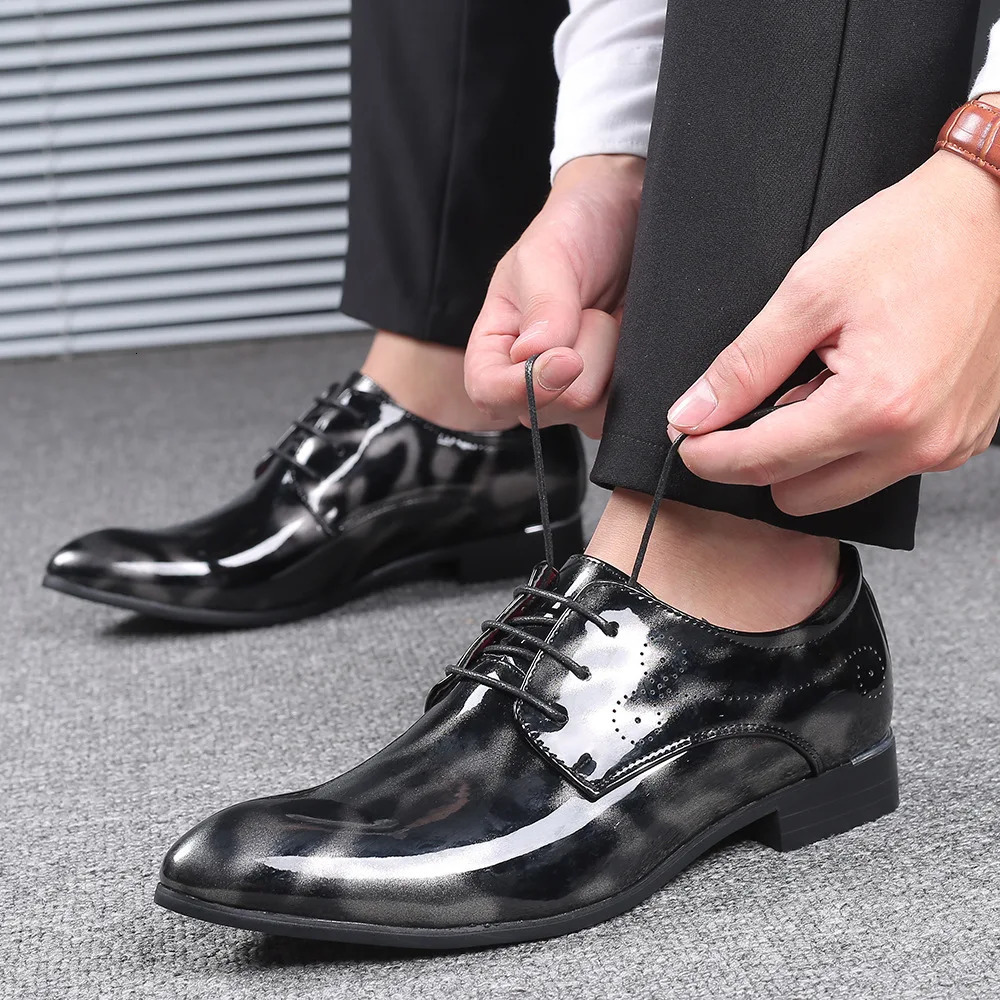 Men Fashion Red Sole Dance Club Derby Shoes For Man Business Dress Lace-Up Printed Patent Leather Mens Wedding Party Shoe 250613