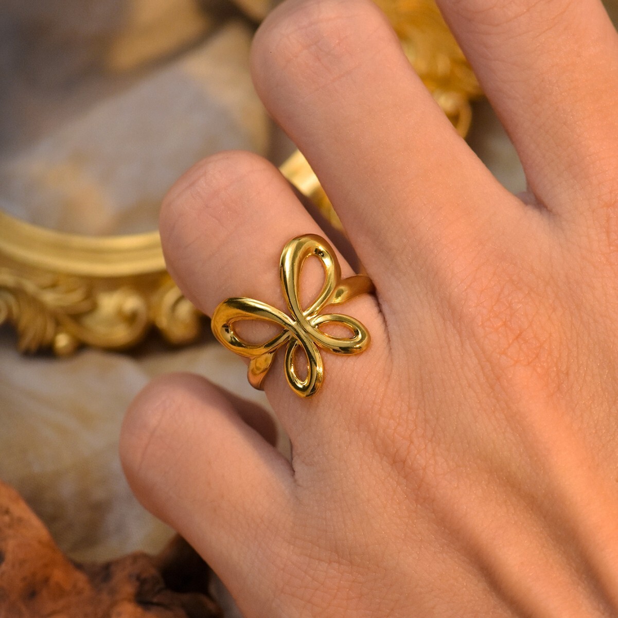 Fashion Exquisite Style Gold Butterfly for Women Titanium Steel Simple Elegant Versatile Non-Fading Ring