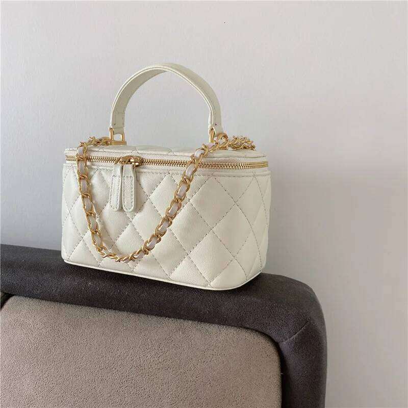 Designer bag 52 High Quality Classic Style Dia Chain Square Box 2024 New Shoulder Crossbody Sheepskin Leather Women's Bag