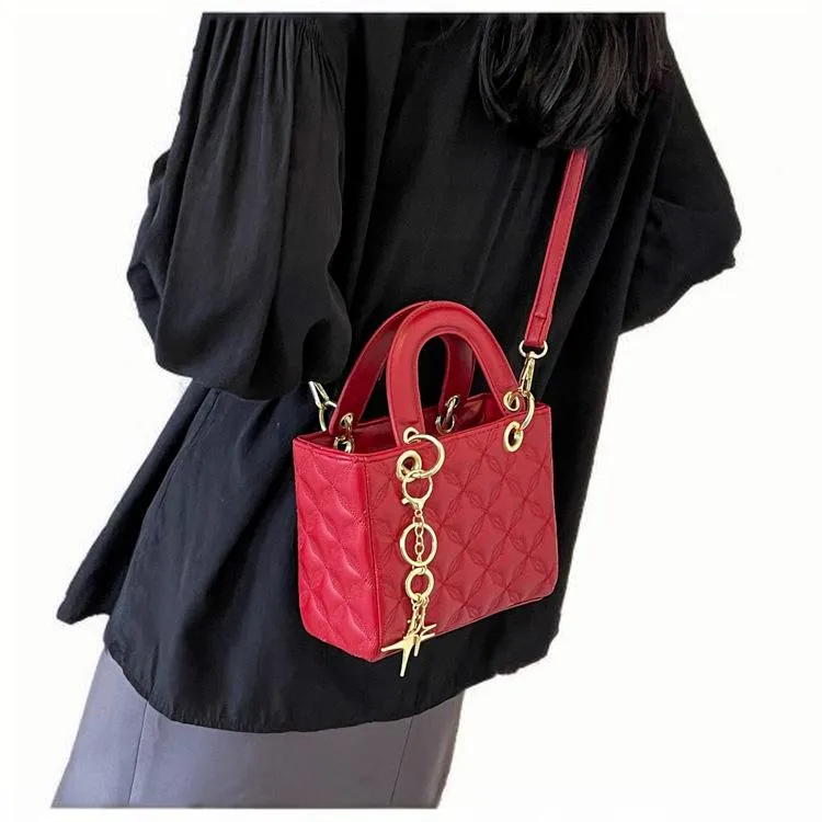 Lady Dai Fei Bag New Shoulder Crossbody Bag Fashion Embroidery Line All Kinds of Handbags Foreign Flavor 20111
