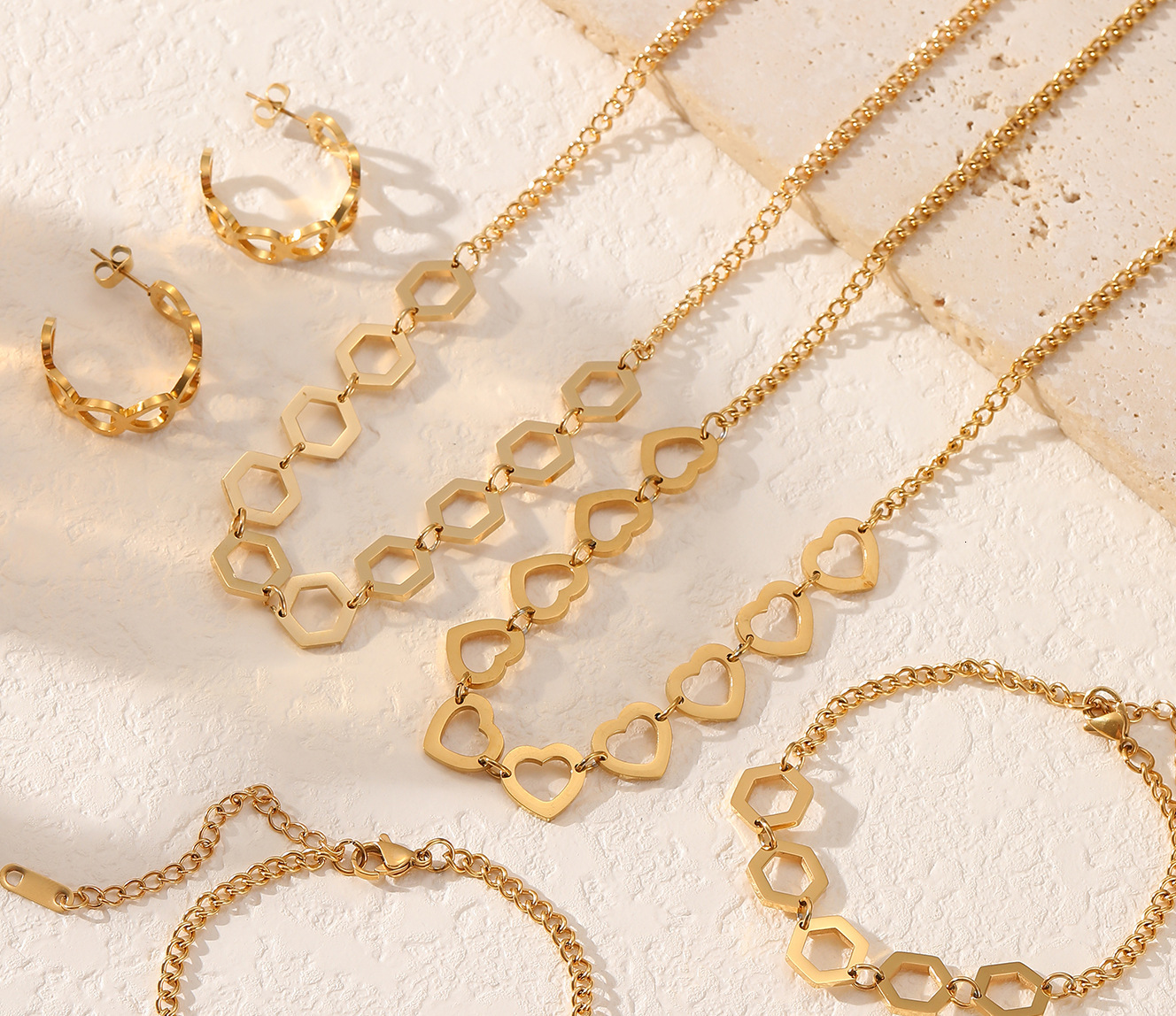 Korean Style Interlocking Stainless Steel Necklace for Women Versatile Jewelry Set Non-Fading Peach Heart Pendant