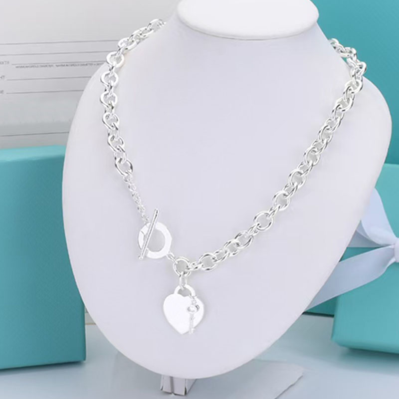 Brand sier T necklace classic OT pendant necklace charming stainless steel designer necklace for women