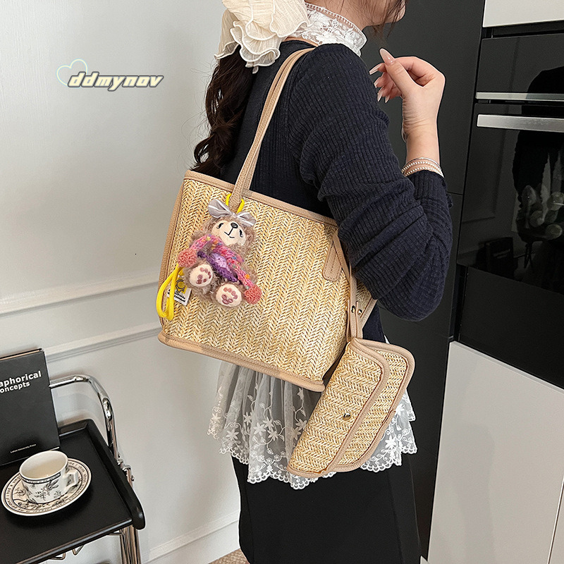 Fashion Color-Block Straw Large Capacity Tote for Women 2025 Spring Simple Versatile Beach Vacation Shoulder Bag Trend ddmynov ddmynov
